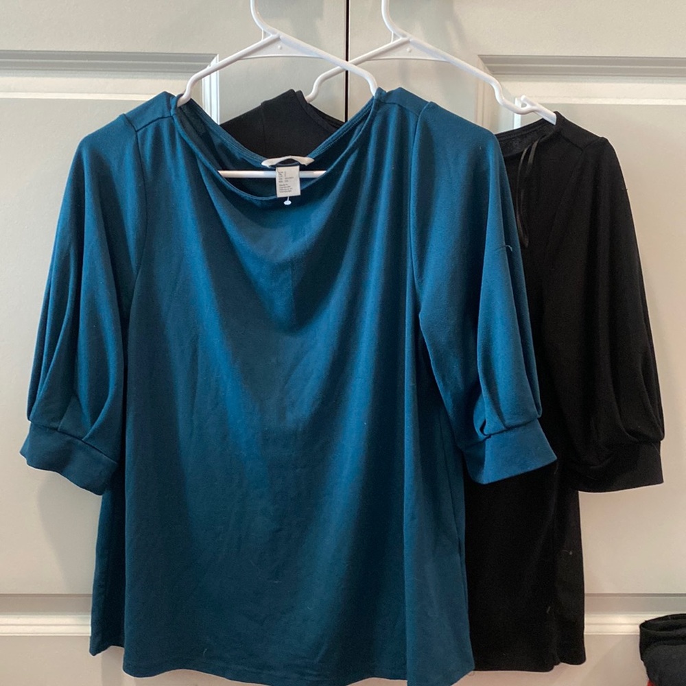 Bundle of 2 blouses